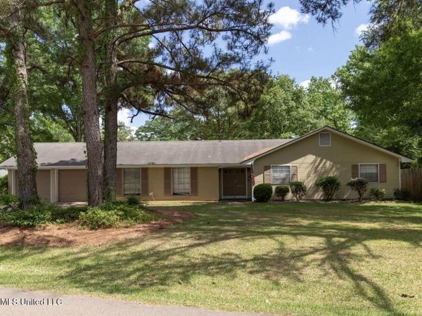 5416 Sedgwick Drive, Jackson, MS 39211