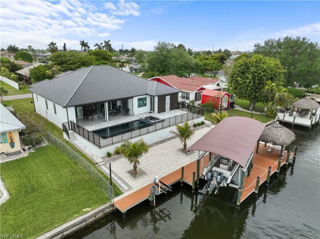 4211 SE 1st Ave, Cape Coral, FL 33904 Photo