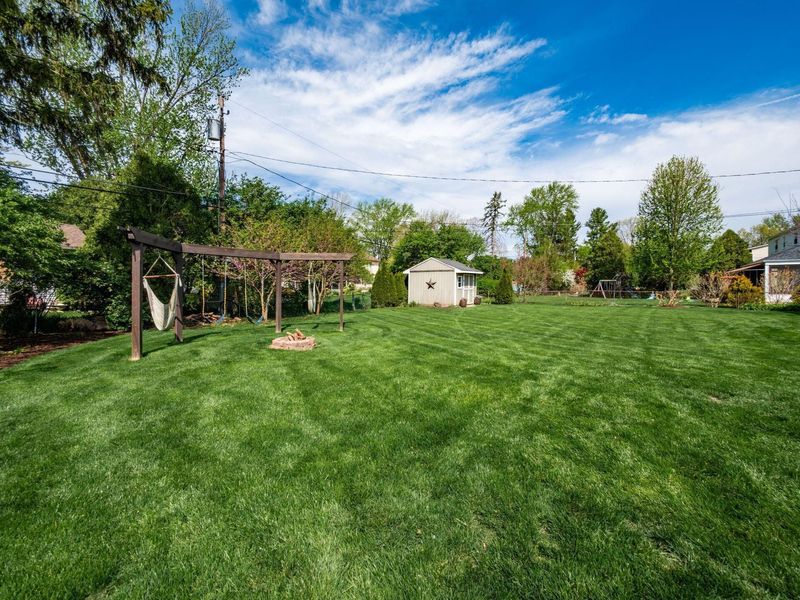 5989 Winstead Road , Columbus, OH 43235 Photo 7