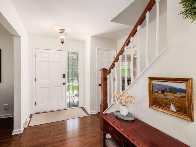 5989 Winstead Road, Columbus, OH 43235 Photo 7