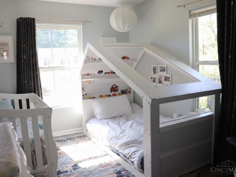 648 Chateau Dr, Union Twp, OH 45244 Photo 8