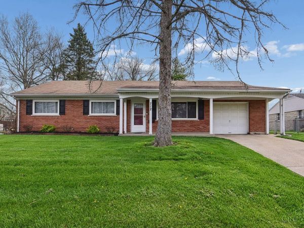 712 Danbury Road, Forest Park, OH 45240