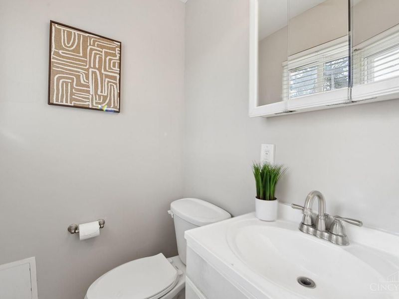 712 Danbury Road, Forest Park, OH 45240 Photo 22