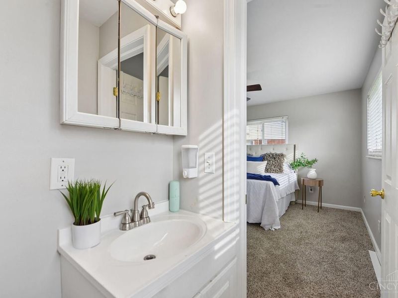 712 Danbury Road, Forest Park, OH 45240 Photo 23