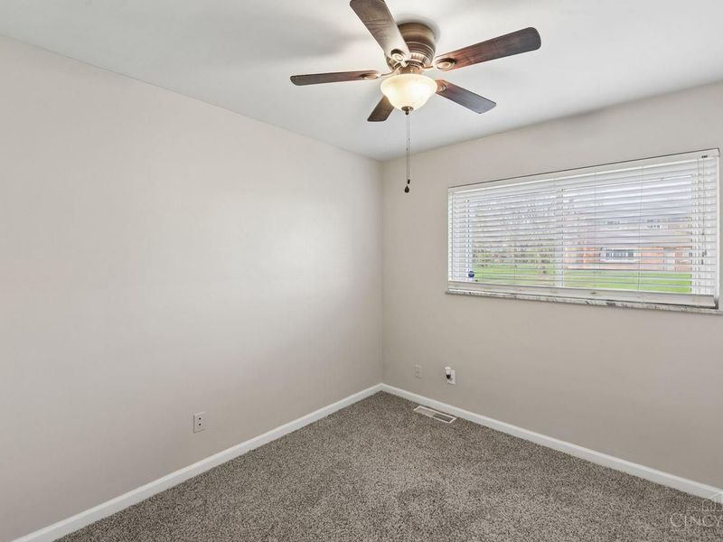 712 Danbury Road, Forest Park, OH 45240 Photo 24