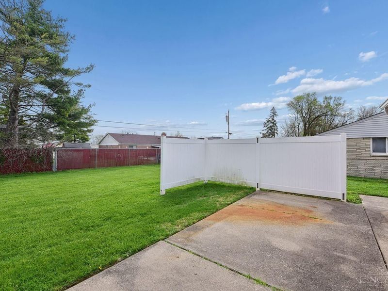 712 Danbury Road, Forest Park, OH 45240 Photo 37