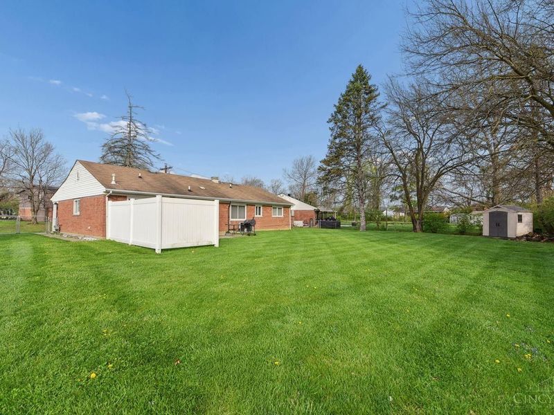 712 Danbury Road, Forest Park, OH 45240 Photo 5