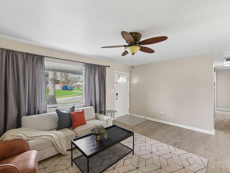 712 Danbury Road, Forest Park, OH 45240 Photo 8