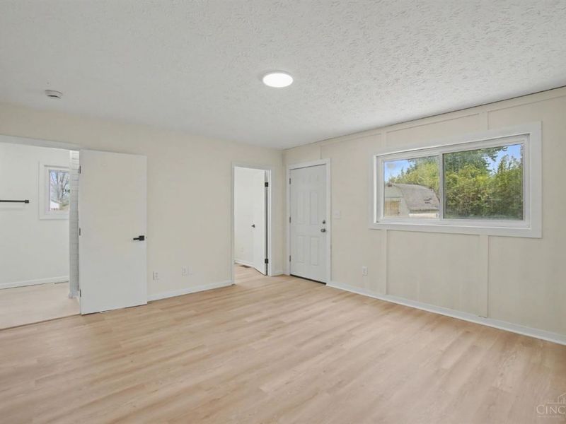 870 Marty Lee Lane, Carlisle, OH 45005 Photo 12