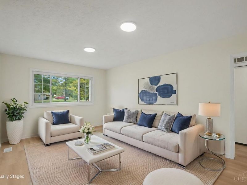 870 Marty Lee Lane, Carlisle, OH 45005 Photo 6