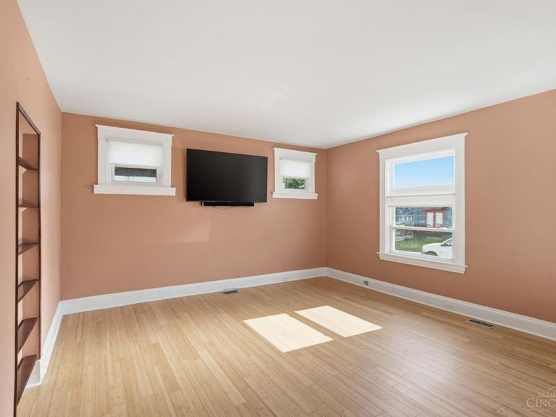 1625 First Avenue, Cincinnati, OH 45205 Photo 4