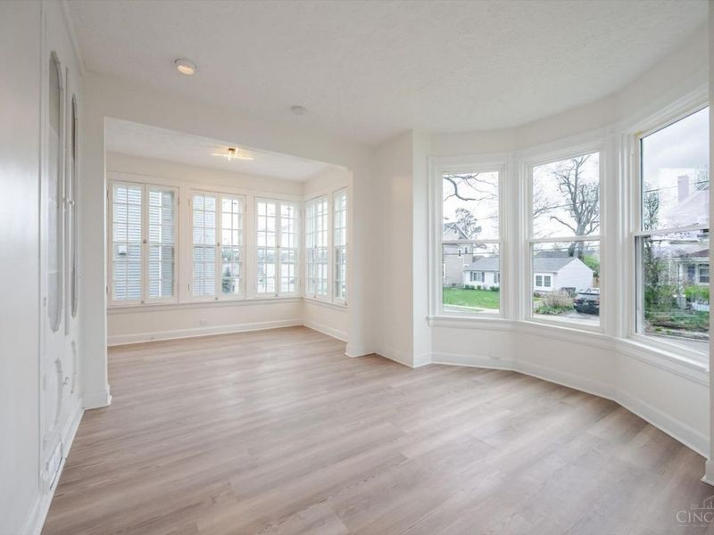 6832 Kenton Avenue, Silverton, OH 45236 Photo 12