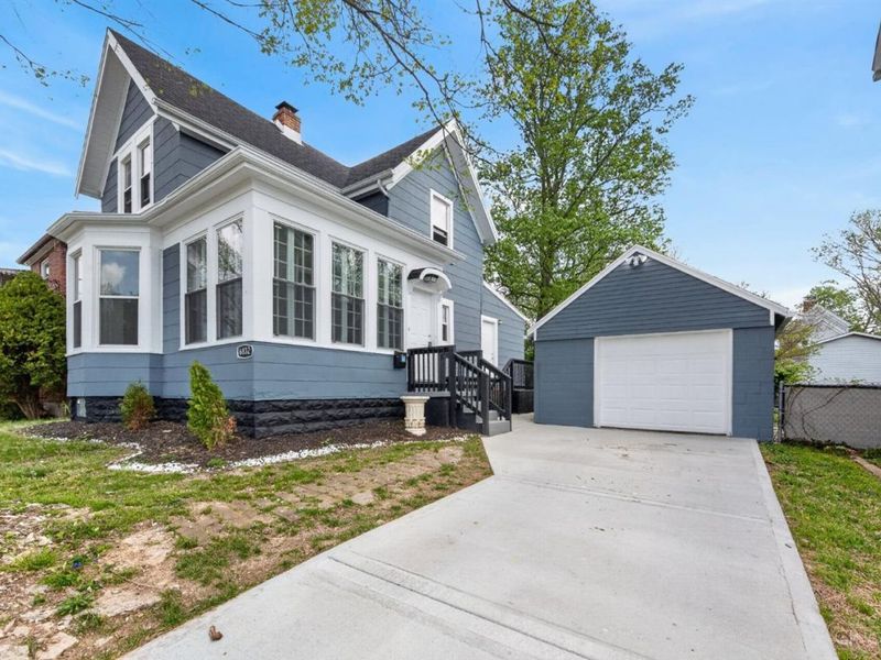 6832 Kenton Avenue, Silverton, OH 45236 Photo 2