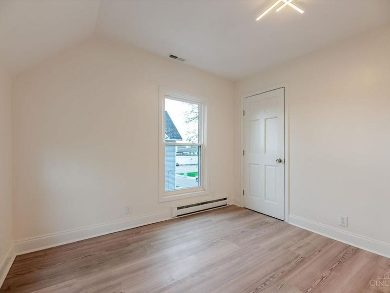 6832 Kenton Avenue, Silverton, OH 45236 Photo 24