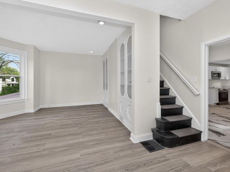 6832 Kenton Avenue, Silverton, OH 45236 Photo 29