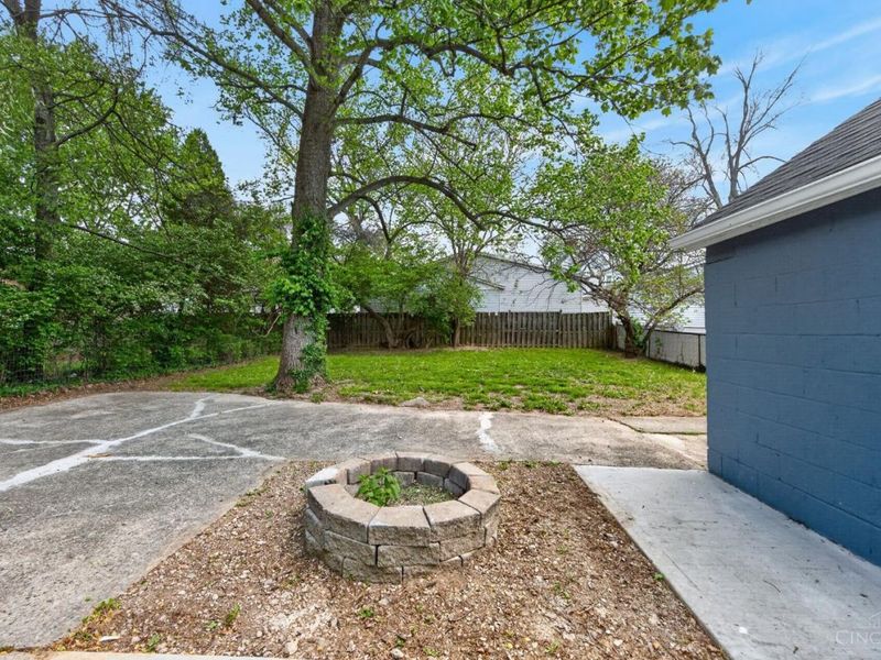 6832 Kenton Avenue, Silverton, OH 45236 Photo 36