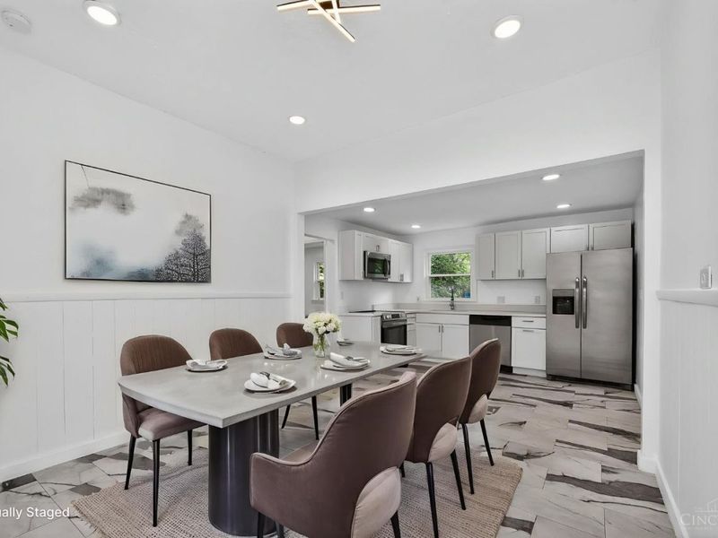 6832 Kenton Avenue, Silverton, OH 45236 Photo 5