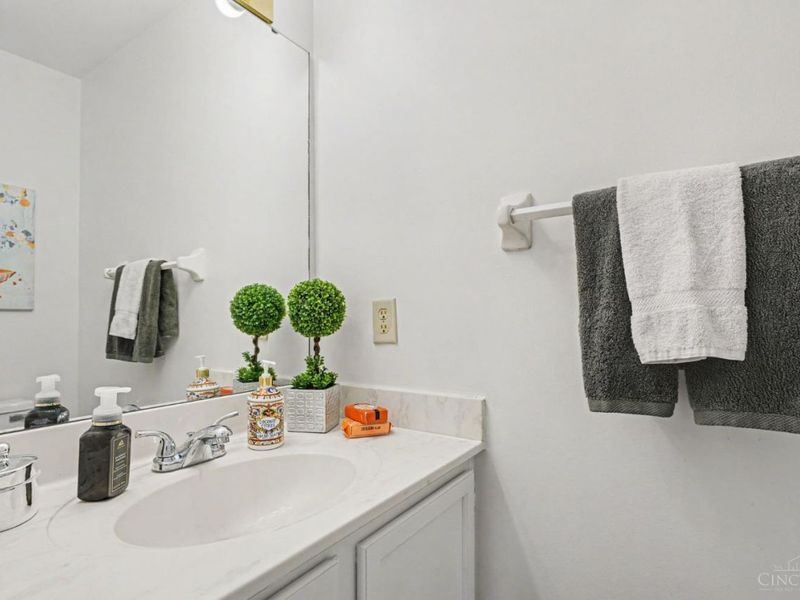 100 Thorobred Road, Loveland, OH 45140 Photo 14