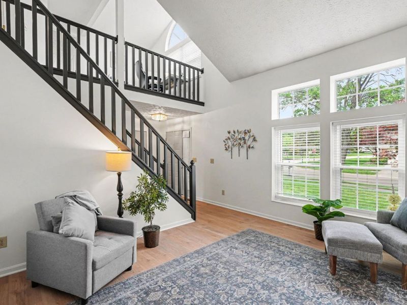 100 Thorobred Road, Loveland, OH 45140 Photo 2