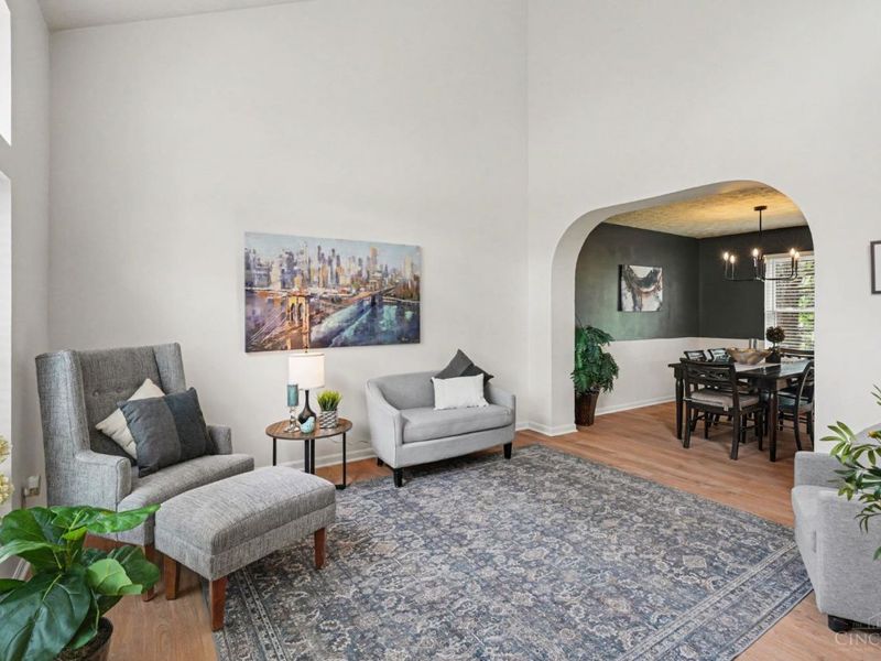 100 Thorobred Road, Loveland, OH 45140 Photo 3