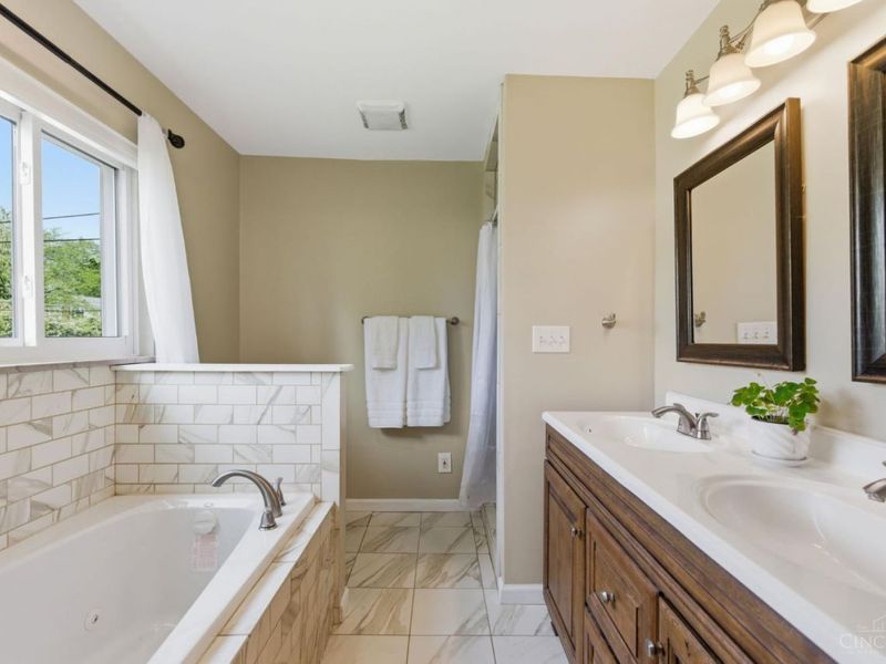 6965 Euclid Avenue, Madeira, OH 45243 Photo 23