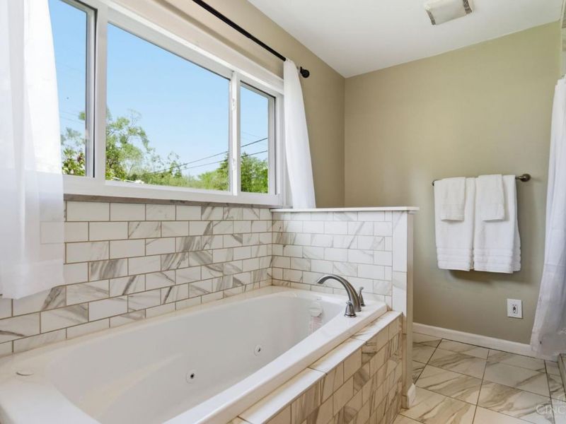 6965 Euclid Avenue, Madeira, OH 45243 Photo 25