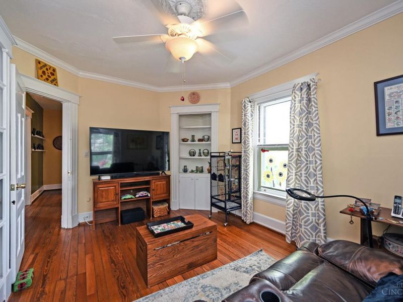 2263 Monroe Avenue, Cincinnati, OH 45212 Photo 35