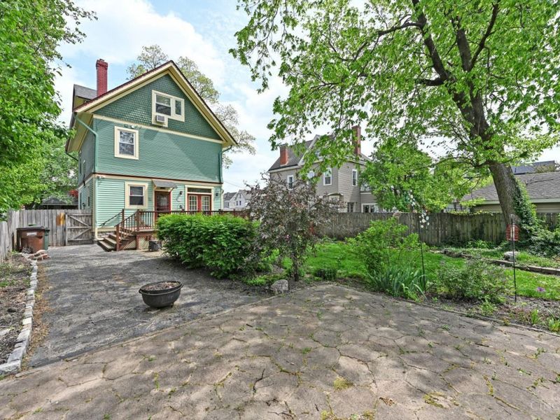 2263 Monroe Avenue, Cincinnati, OH 45212 Photo 48