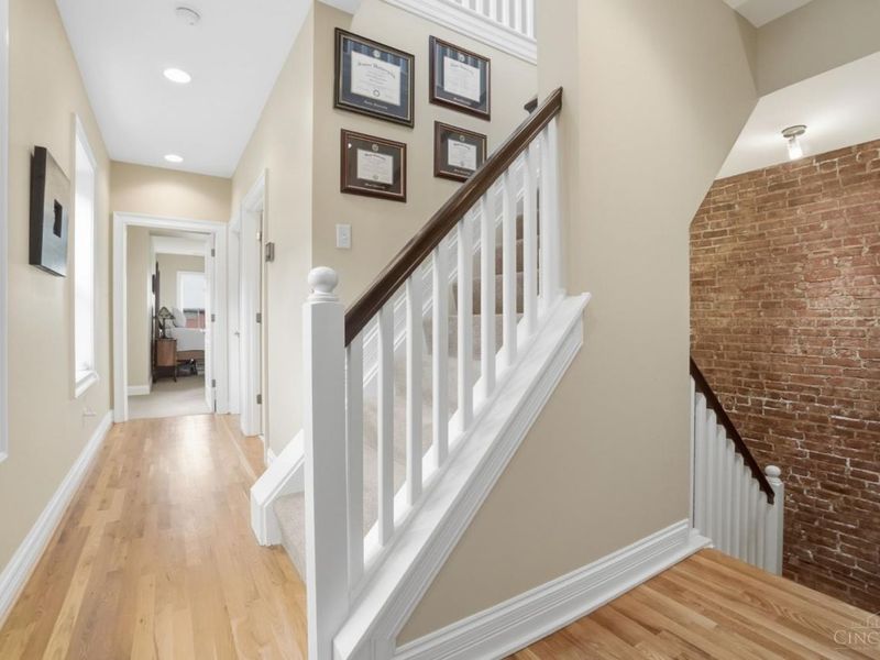 426 E Twelfth Street, Cincinnati, OH 45202 Photo 24