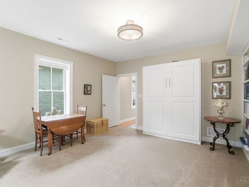 426 E Twelfth Street, Cincinnati, OH 45202 Photo 26