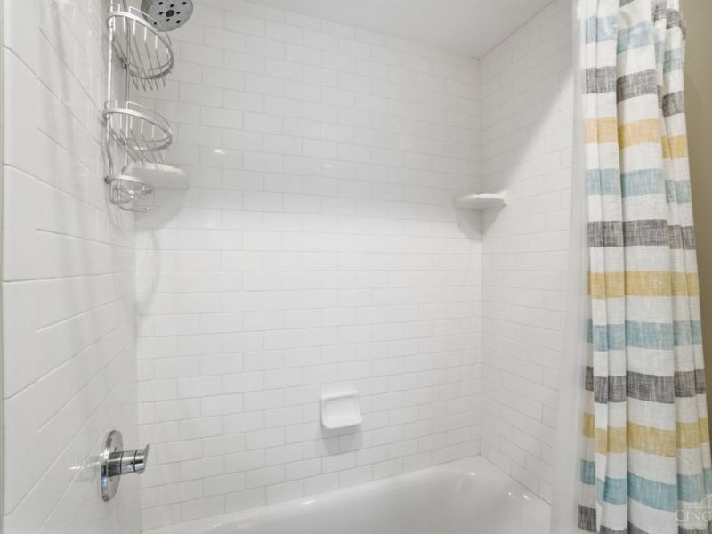 426 E Twelfth Street, Cincinnati, OH 45202 Photo 29