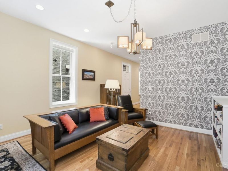 426 E Twelfth Street, Cincinnati, OH 45202 Photo 4