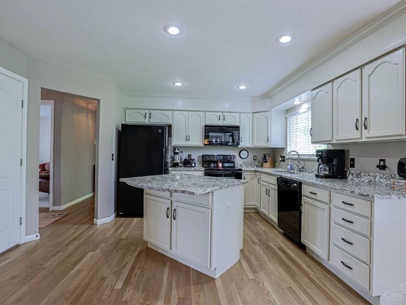 7754 Cove View Drive, Deerfield Twp., OH 45040 Photo 18