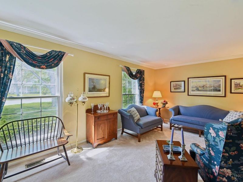 891 Quailwoods Drive, Loveland, OH 45140 Photo 3