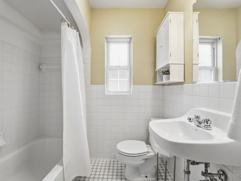 3863 Homewood Road, Mariemont, OH 45227 Photo 17