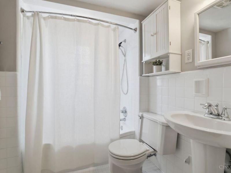 3863 Homewood Road, Mariemont, OH 45227 Photo 26