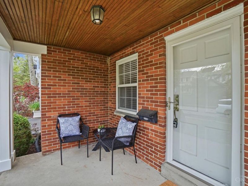 3863 Homewood Road, Mariemont, OH 45227 Photo 3