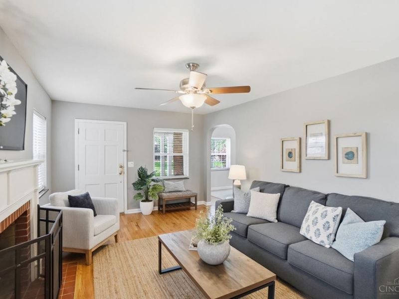 3863 Homewood Road, Mariemont, OH 45227 Photo 5