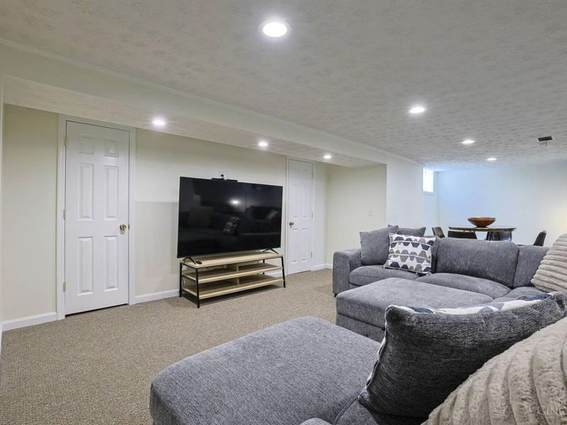 6014 Cherokee Drive, Madeira, OH 45243 Photo 38