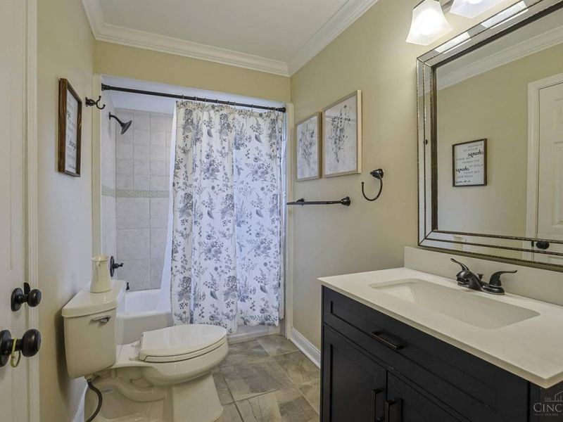 6014 Cherokee Drive, Madeira, OH 45243 Photo 42