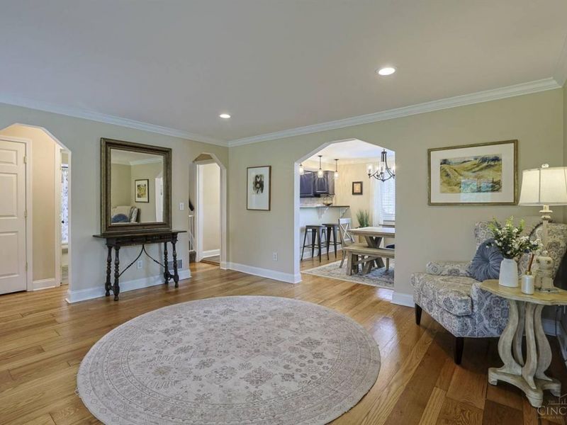 6014 Cherokee Drive, Madeira, OH 45243 Photo 6