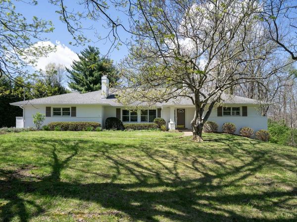 6625 N Clippinger Drive, Indian Hill, OH 45243