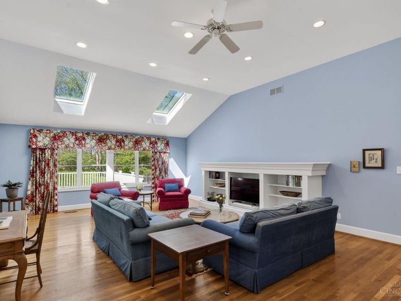 6625 N Clippinger Drive, Indian Hill, OH 45243 Photo 14