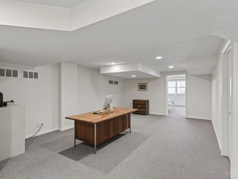 6625 N Clippinger Drive, Indian Hill, OH 45243 Photo 43