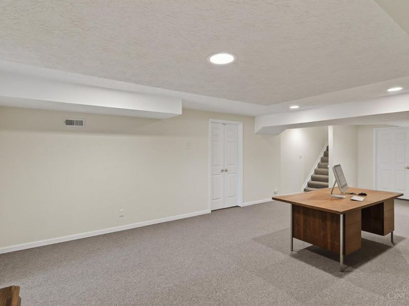 6625 N Clippinger Drive, Indian Hill, OH 45243 Photo 45