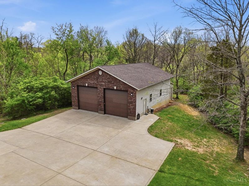 5739 Squirrelsnest Lane, Colerain Township, OH 45252 Photo 10