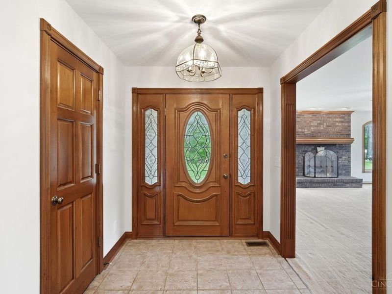 5739 Squirrelsnest Lane, Colerain Township, OH 45252 Photo 14