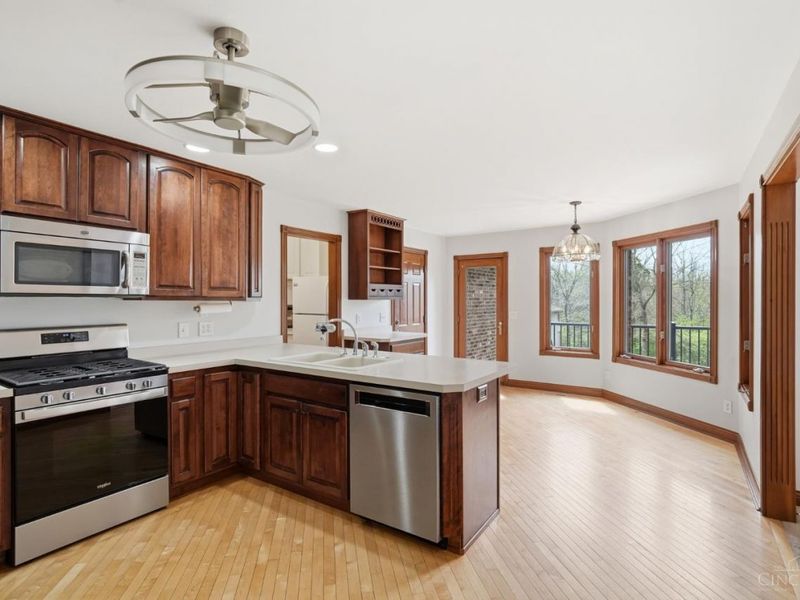 5739 Squirrelsnest Lane, Colerain Township, OH 45252 Photo 19