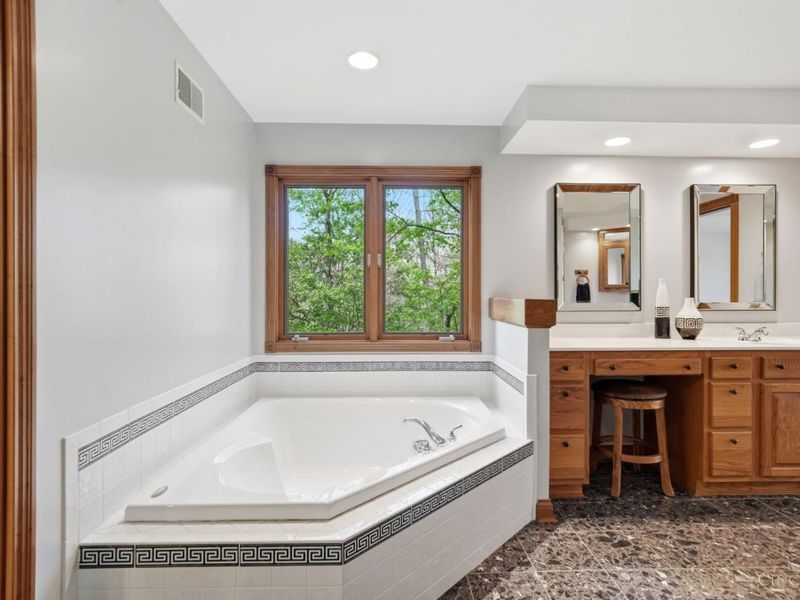 5739 Squirrelsnest Lane, Colerain Township, OH 45252 Photo 41