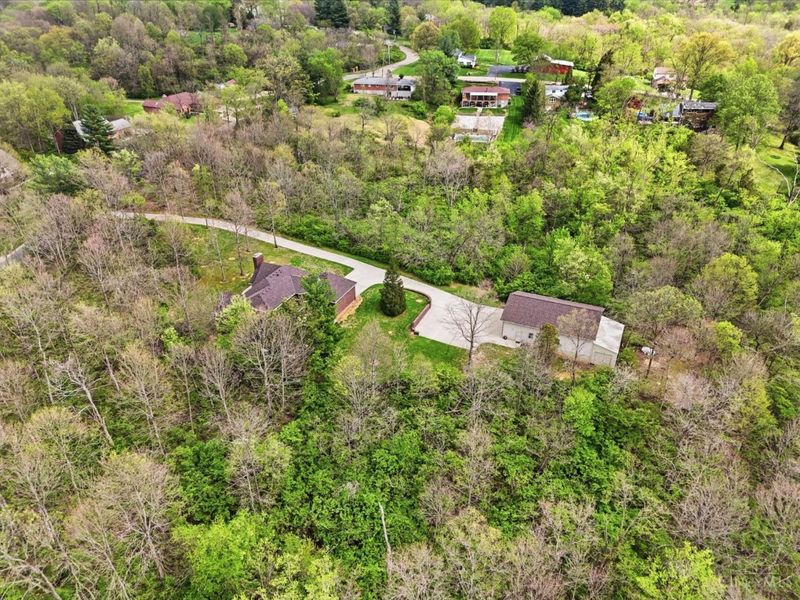 5739 Squirrelsnest Lane, Cincinnati, OH 45252 Photo 6